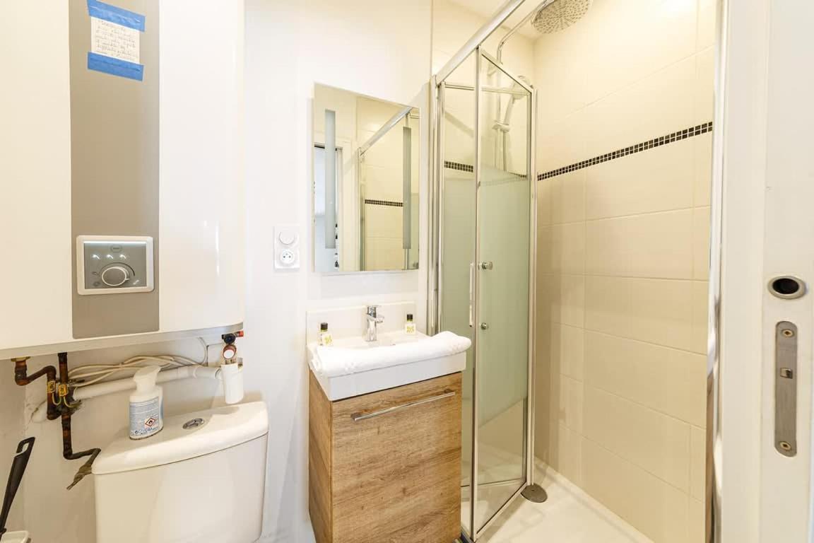 Le Magenta, 2 Chambres, Proche Apartment